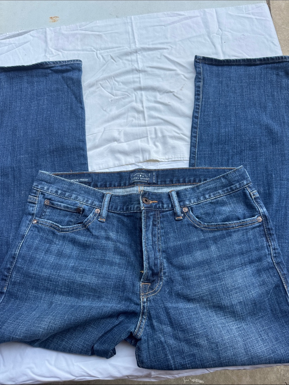 Lucky brand men’s denim vintage straight size 34 x 30 pants